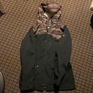 Dakine Wyeast Snowboarding Jacket